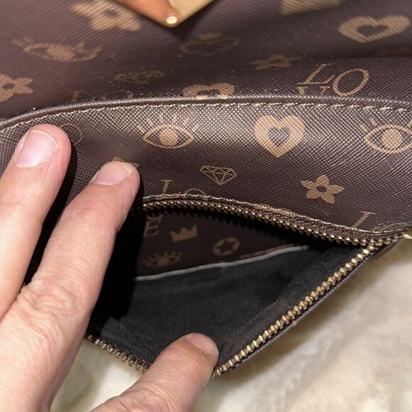 Claire’s Brown Tan LOVE Hearts Jewels Crowns Print Faux Leather Mini Backpack - Picture 7 of 16